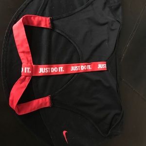 Nike tank!🖤